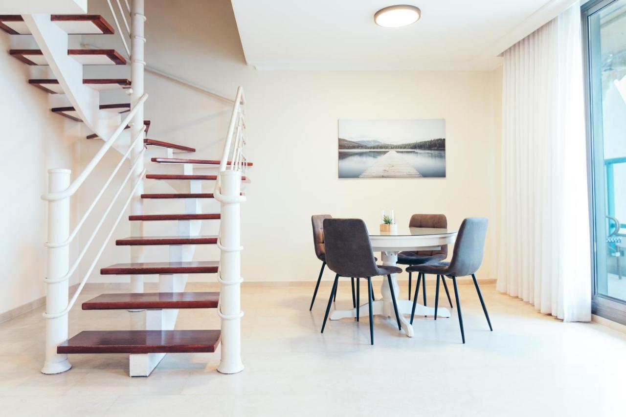 Almog Haifa Israel Apartments מגדלי חוף הכרמל Экстерьер фото