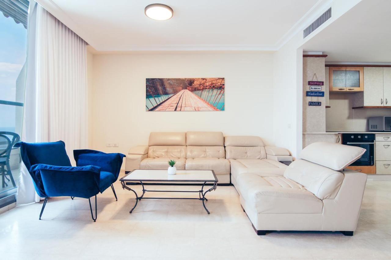 Almog Haifa Israel Apartments מגדלי חוף הכרמל Экстерьер фото