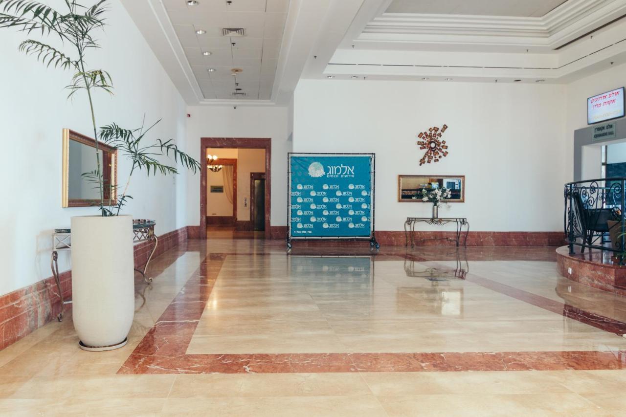 Almog Haifa Israel Apartments מגדלי חוף הכרמל Экстерьер фото