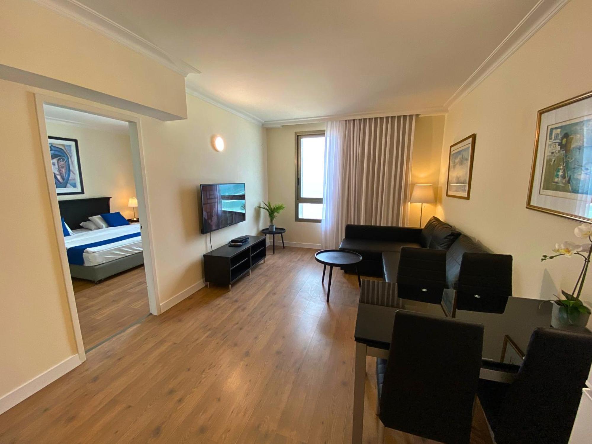 Almog Haifa Israel Apartments מגדלי חוף הכרמל Экстерьер фото
